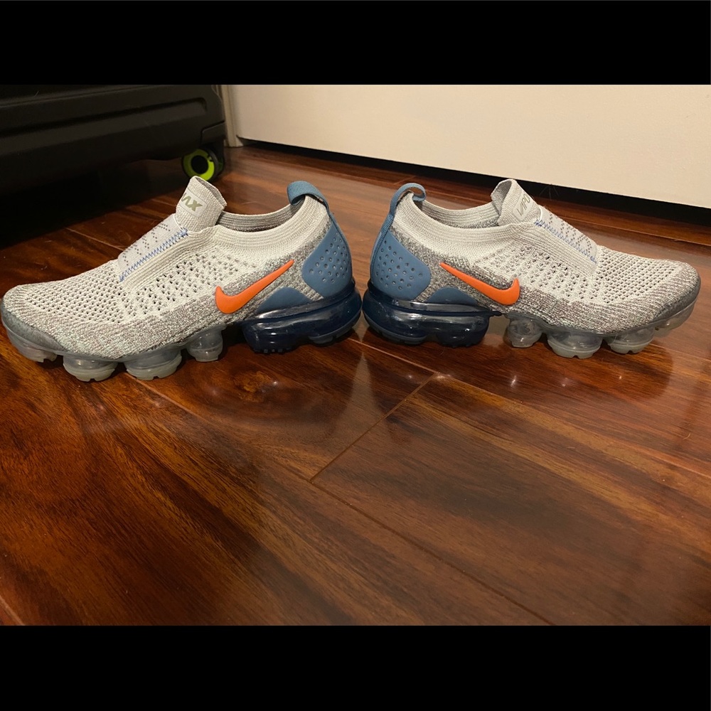 Nike women’s vapor max shoes size 5.5